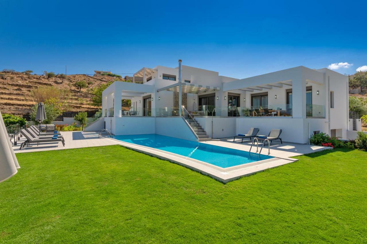Eolia Iconic Villa, Walking Distance To The Beach, By Thinkvilla Pánormos